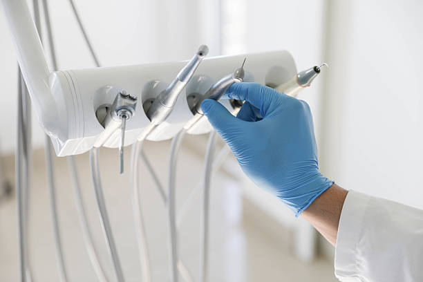 Professional Emergency Dentist technician working in Beaver, UT